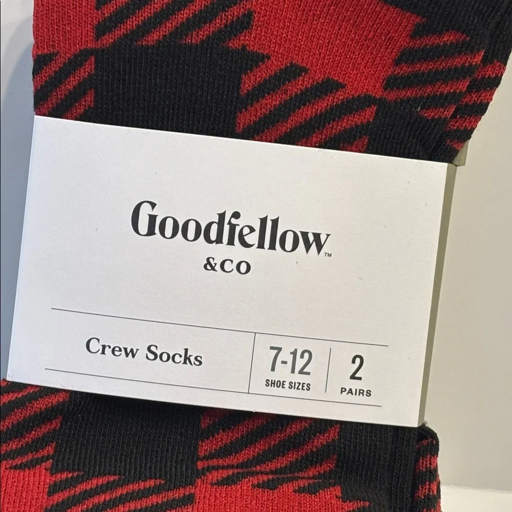 Goodfellow & Co Men's Buffalo Plaid & Solid Black Crew Socks 2 Pack